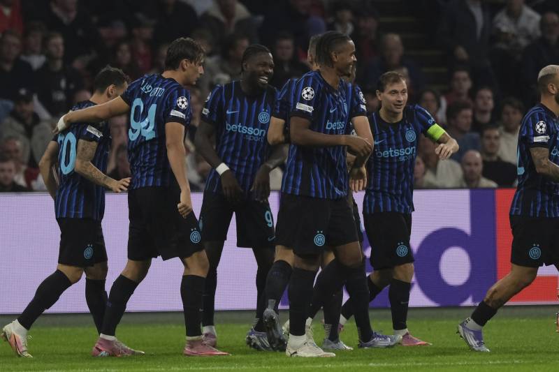 Ajax Inter Thuram celebrazione 2