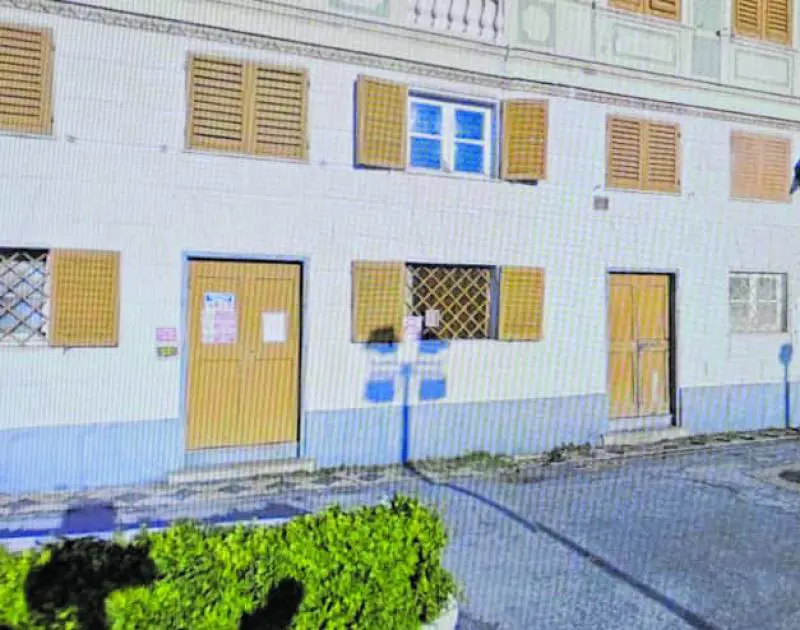 Bimbo disabile giù dal terrazzino. Il prof di sostegno era in malattia
