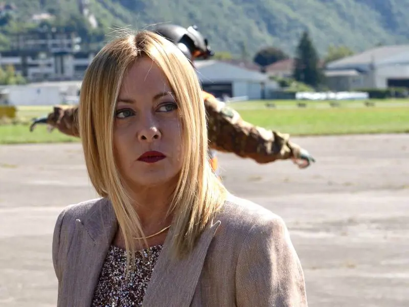 Meloni: "Vi spiego perché la destra vince e governa"