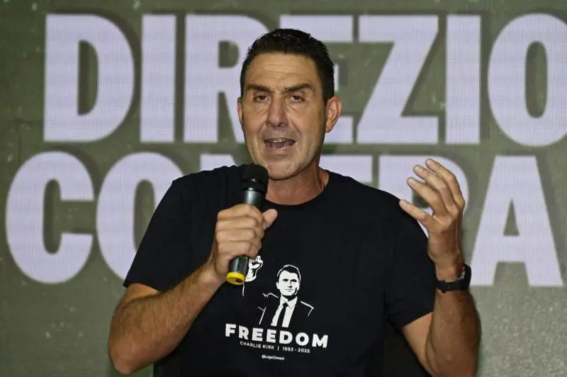 Vannacci show nel segno di Kirk. "Noi suoi eredi, sinistra vittimista"