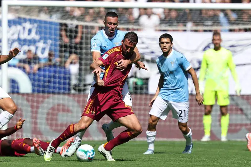 Il calcio scopre Sinner con un anno di ritardo