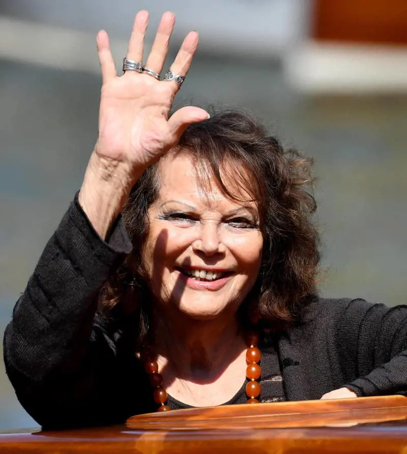 "Dissi no a Brando e Delon". Tutti gli amori di Claudia Cardinale