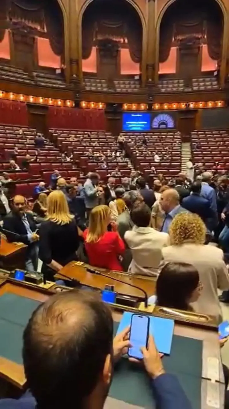 Prove di rivolta sociale: dall'aula allo "sciopero senza preavviso"