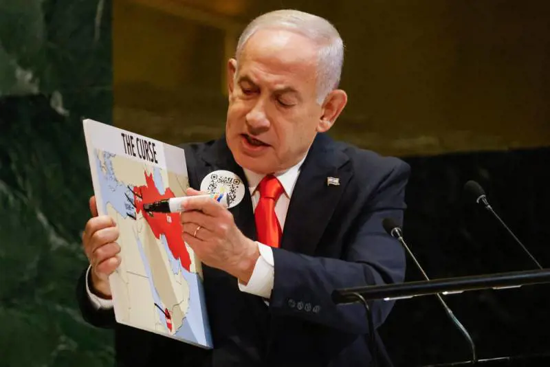 Netanyahu show all'Onu. "Finire il lavoro a Gaza". In aula fischi e proteste