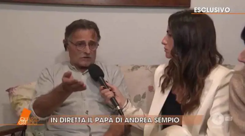 "20 o 30 euro? Cosa c'è dietro il pizzino". Parla il papà di Sempio