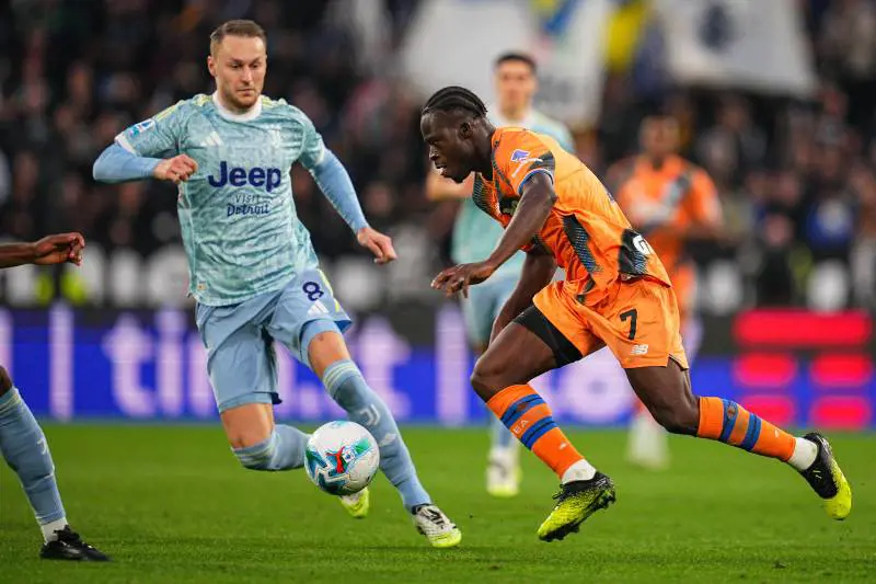 La Juventus riprende l’Atalanta nel finale: 1-1. Al gol di Sulemana risponde Cabal