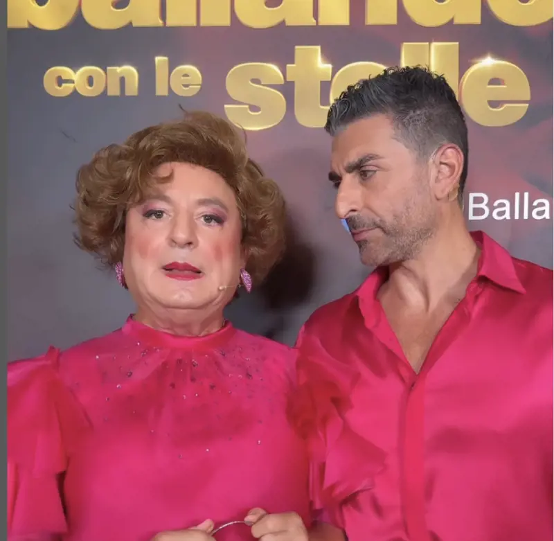 Età, vero nome, vita privata, ex moglie: chi è la Signora Coriandoli che ha debuttato a Ballando con le Stelle