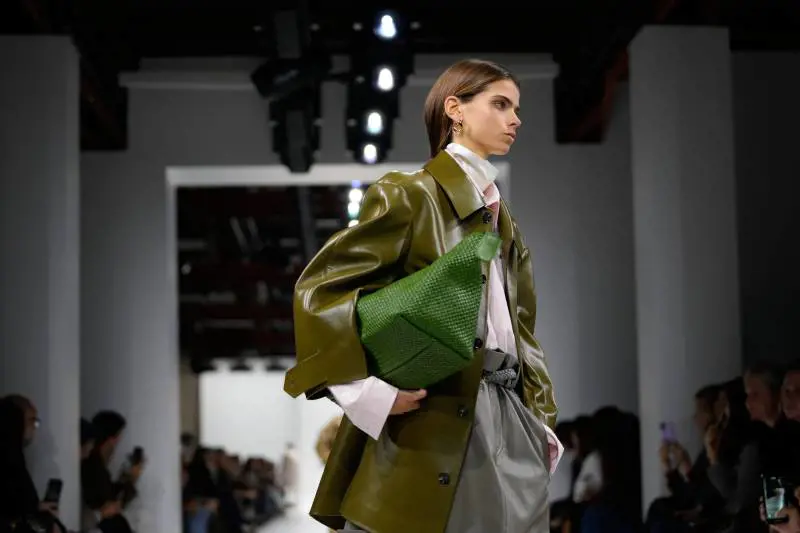 La settimana della Moda milanese chiude con un inno alla poesia