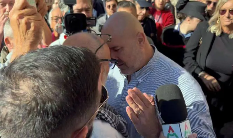 I ProPal contestano Bandecchi. E lui: "Quattro drogati facinorosi"
