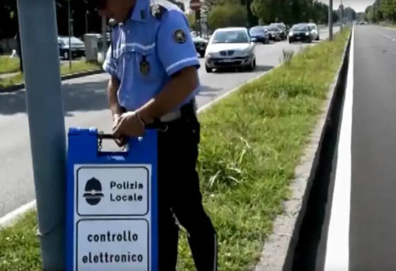 Lombardia, la mappa degli autovelox mobili: ecco dove saranno