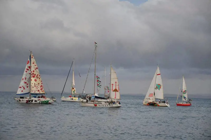 Flotilla: "Il governo calpesta il diritto internazionale". Meloni: "No a lezione di morale sulla pace"