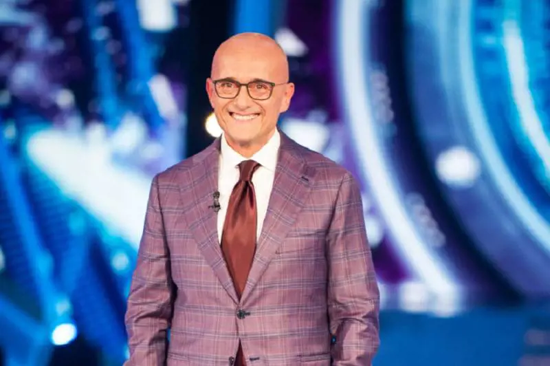  La confessione di Alfonso Signorini: "Ero stanco...". Poi annuncia le nozze con Paolo Galimberti