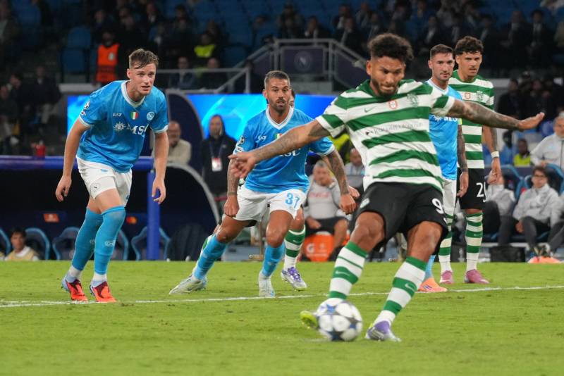 Napoli Sporting CP Suarez gol