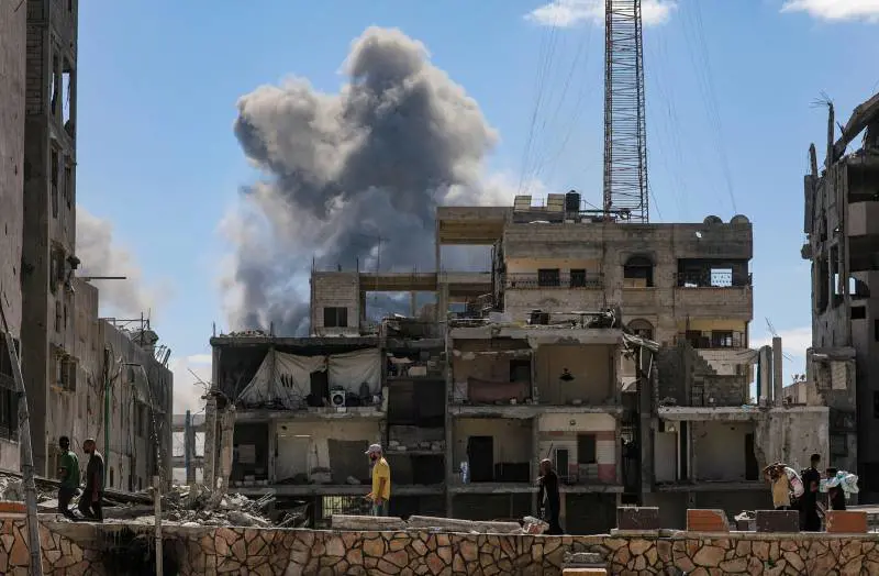 Mondo arabo in pressing per il sì. Ma Hamas: "Modificare il piano"