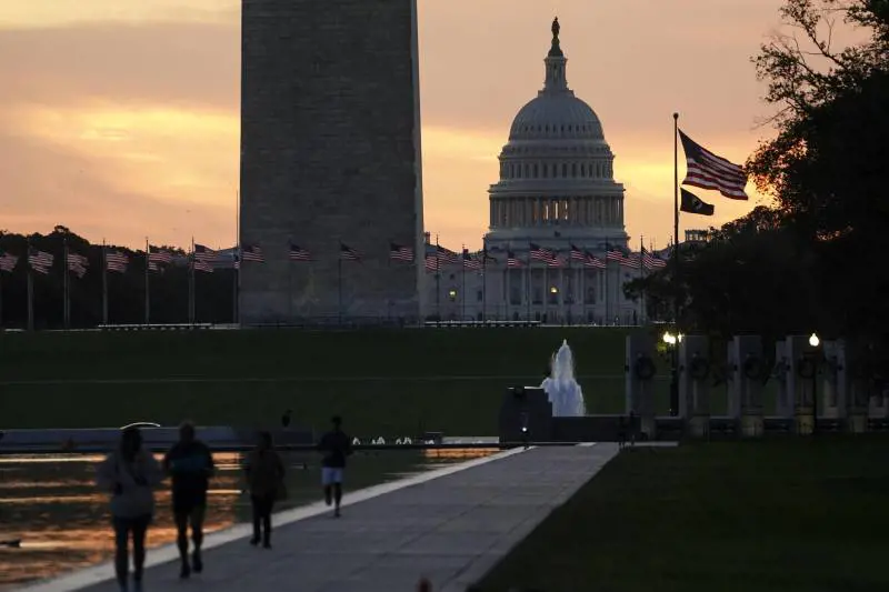 Usa paralizzati dallo "shutdown". E Trump va all'attacco dei Dem