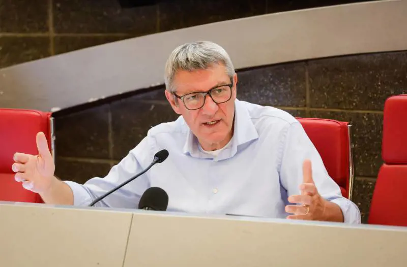 Lo sciopero che tifa per il conflitto