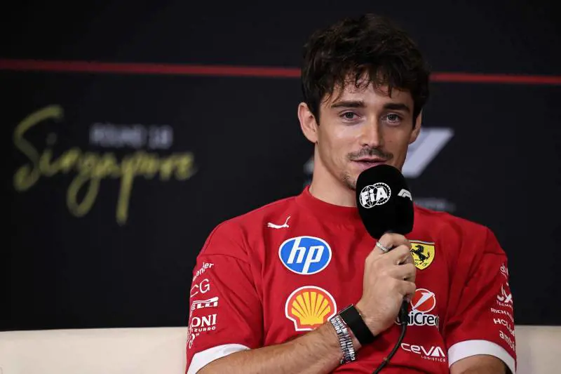 Leclerc: "Quest'anno non vinceremo Gp". Max spaventa le McLaren