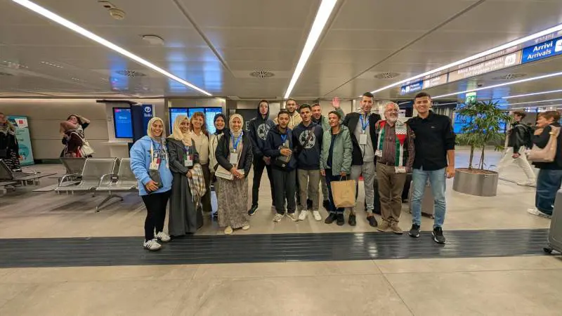 I primi 12 studenti palestinesi a Milano. La rettrice Brambilla: "Una gioia immensa"