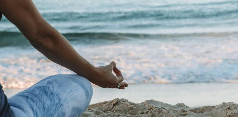 Meditazione in spiaggia