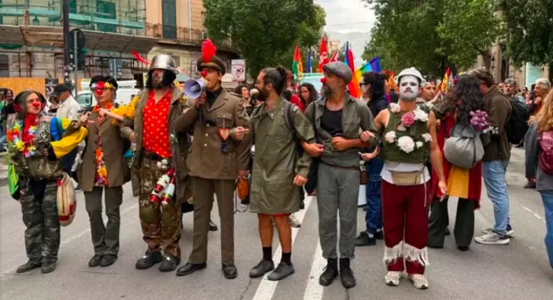 Vergogna pro-Pal: così hanno deriso i militari