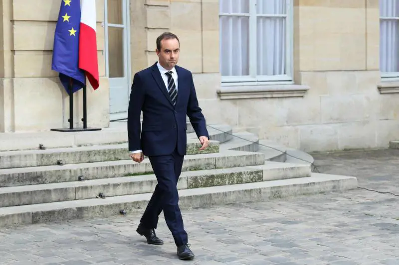 Francia, al via il governo Lecornu. Chi sono i 18 ministri