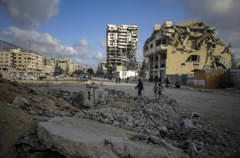 Pressing di Trump. "Stop ai raid a Gaza. Hamas annientata se non cede il potere"