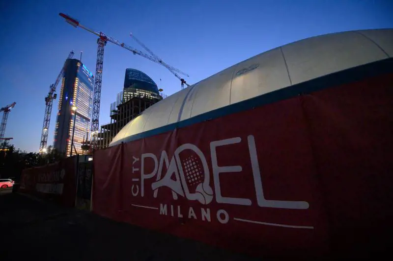 Arena del padel a CityLife. A disposizione 8 nuovi campi