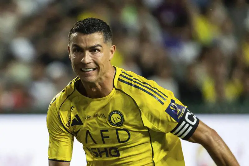 Cristiano Ronaldo è il primo calciatore miliardario della storia: ecco a quanto ammonta il suo patrimonio