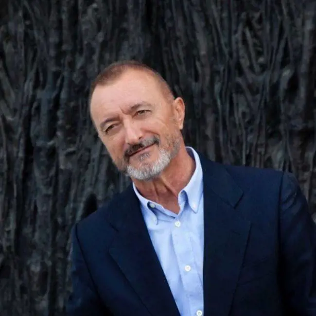 Arturo Pérez-Reverte pubblicherà con la Settecolori