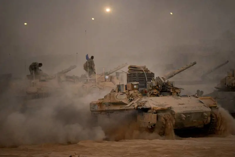 Israele ratifica l'intesa con Hamas. Scatta il cessate il fuoco a Gaza. Idf: "Ritiro completato secondo il piano"