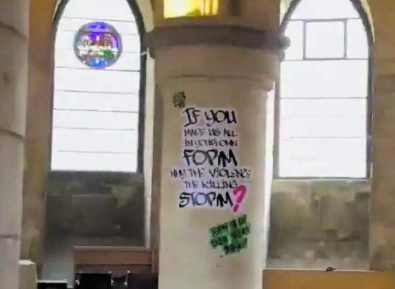 Mostra Lgbt nella cattedrale di Canterbury, scoppia la polemica