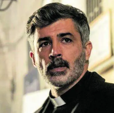 Don Antonio Loffredo e la rinascita di un quartiere