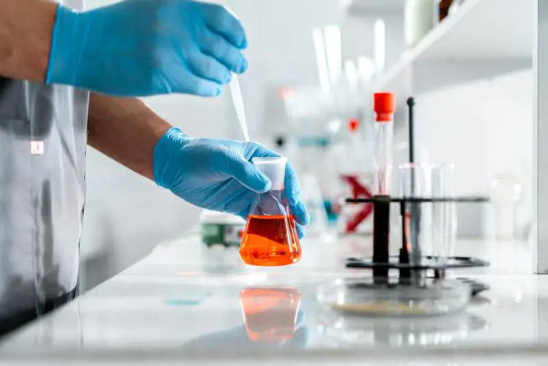 Morbo di Parkinson: individuata una proteina che potrebbe fermarlo