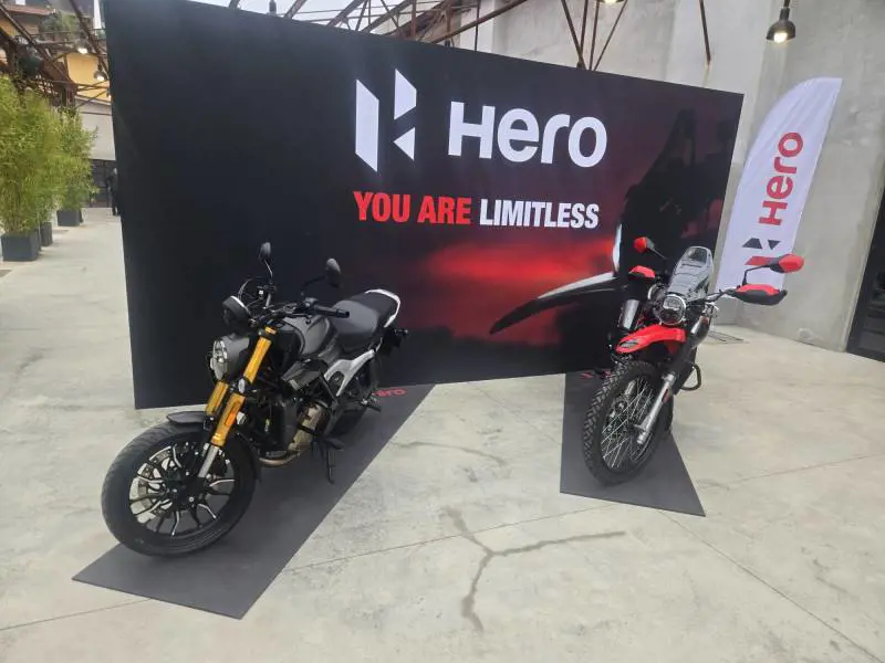 Hero Xpulse 200 4V e Hunk 440, il colosso indiano sbarca in Italia con due succulenti novità che strizzano l’occhio ai giovani