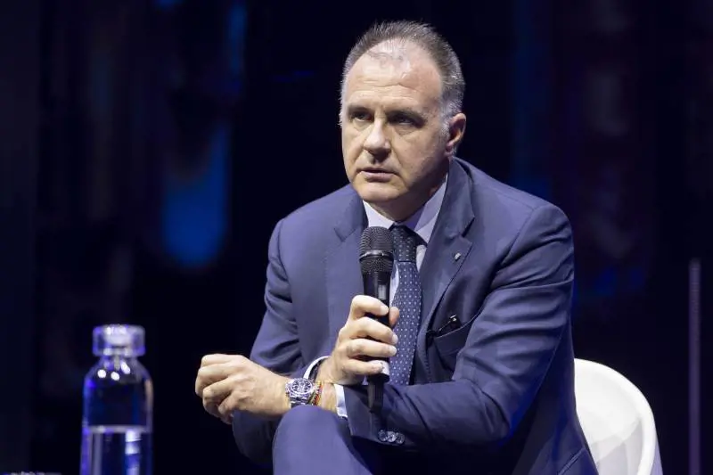 Gli industriali premono sul governo. "Serve più coraggio nelle misure"