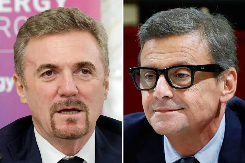 Cattaneo replica a Calenda: "Vai a lavorare, lazzarone"