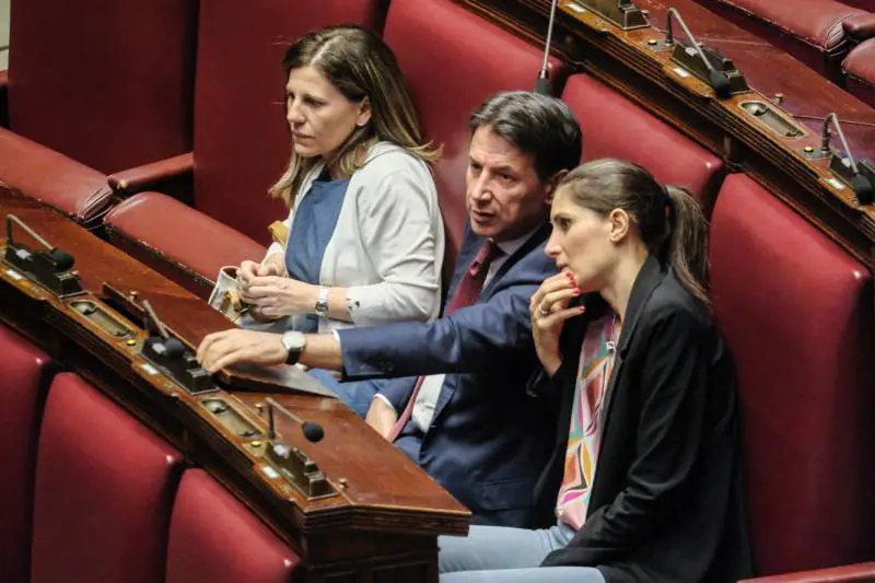 Polveriera M5s dopo il flop. "Troppo appiattiti sul Pd"