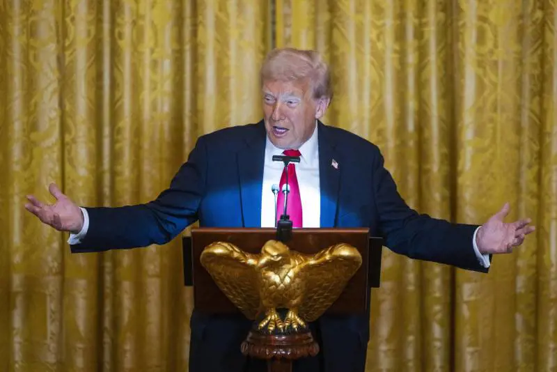 La partita a carte tra Trump e Xi