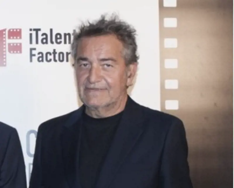 Roma, la banda degli orologi deruba il produttore Pietro Valsecchi: preso orologio da 92mila