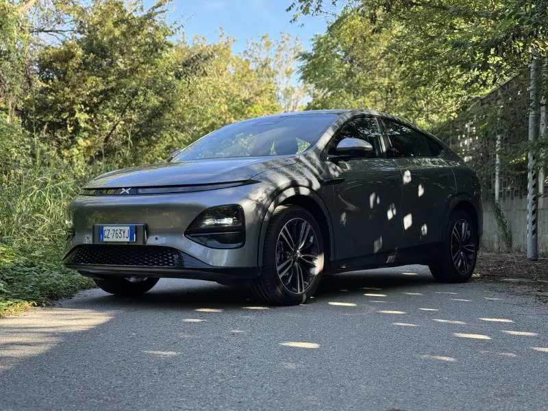 Xpeng G6 RWD: il SUV cinese che guarda dritto a Tesla