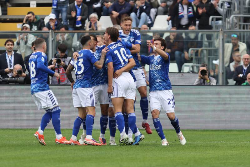 Como Juventus Kempf celebrazione