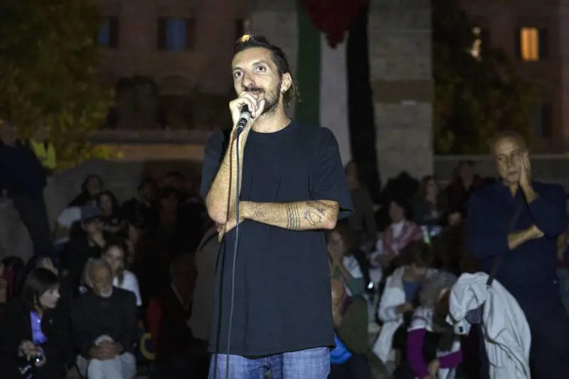 Flotilla, la denuncia contro Israele diventa un attacco alla Meloni