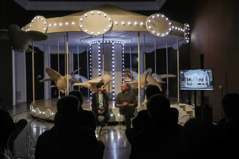 Tra arte e sostenibilità: l'incontro tra BMW e le opere di Valerio Berruti