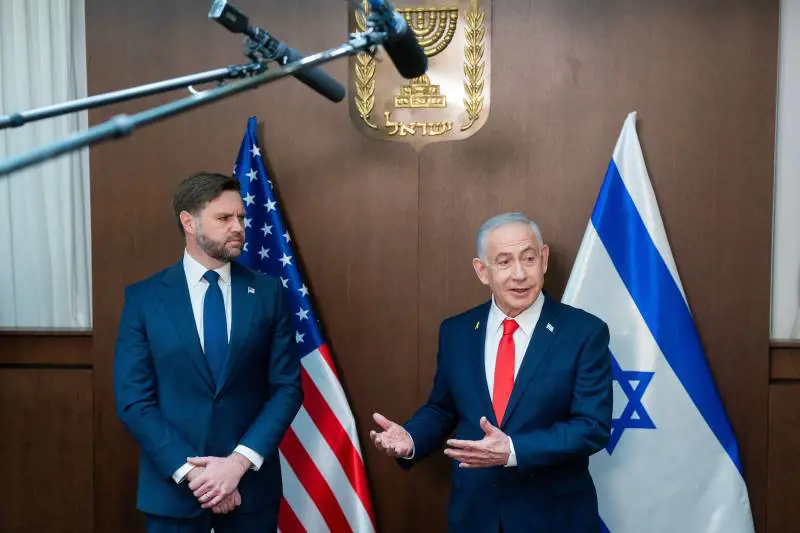 Vance vede Bibi. E la Knesset vota per annettere la Cisgiordania