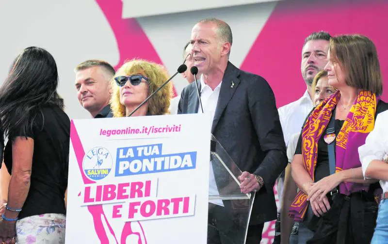 La Lega chiede a Meloni l'Autonomia e il governatore in Lombardia