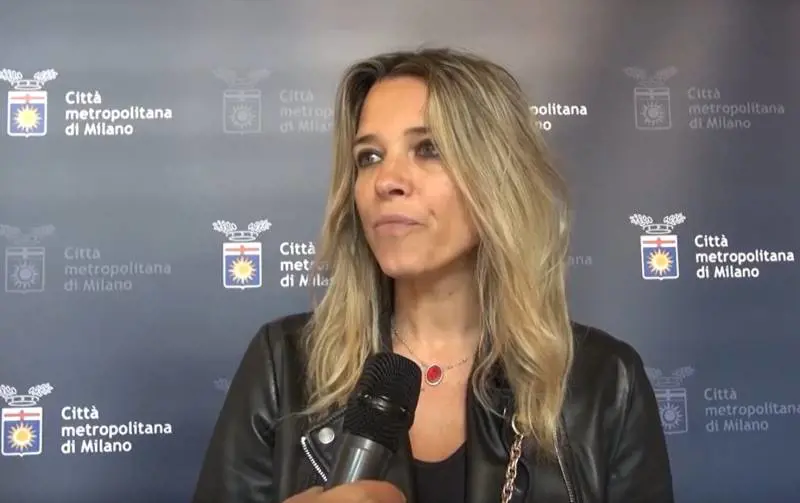 Francesca Barra e il furto subito in treno: in cinque minuti hanno portato via il suo bracciale