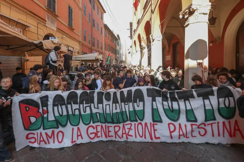 Gaza, la sinistra attacca ma in Italia arrivano altri 49 studenti palestinesi