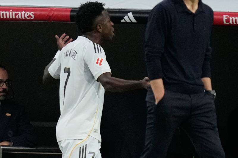 Real Madrid Barcellona Vinicius sostituzione