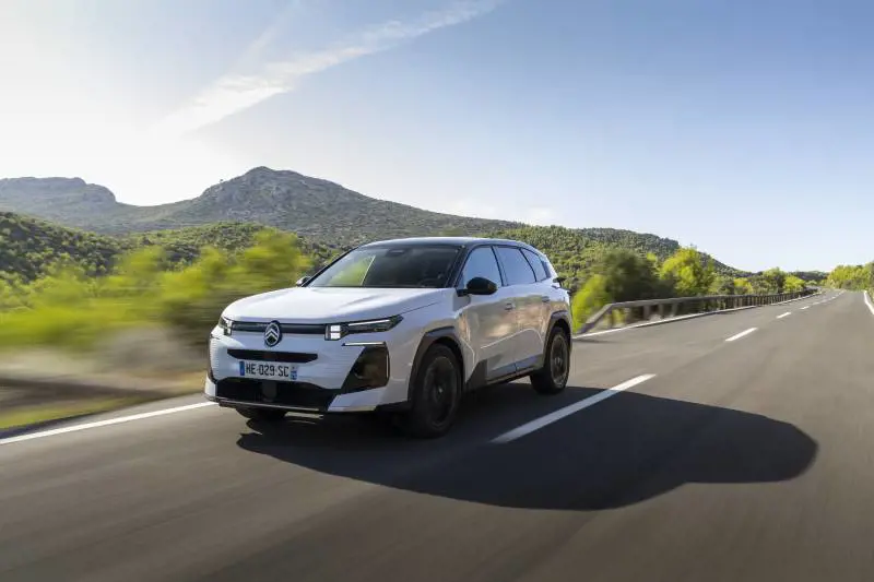 Al volante di C5 Aircross: un viaggio a tutto comfort