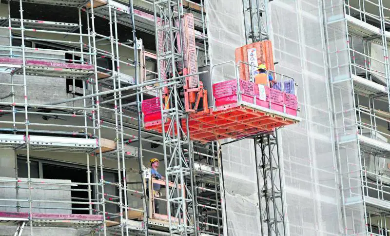 Scontro Comune-governo: "Sulla casa servono norme"